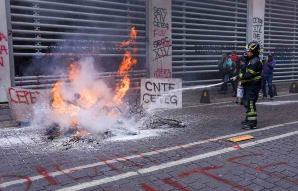 Incendio proboado por la CNTE