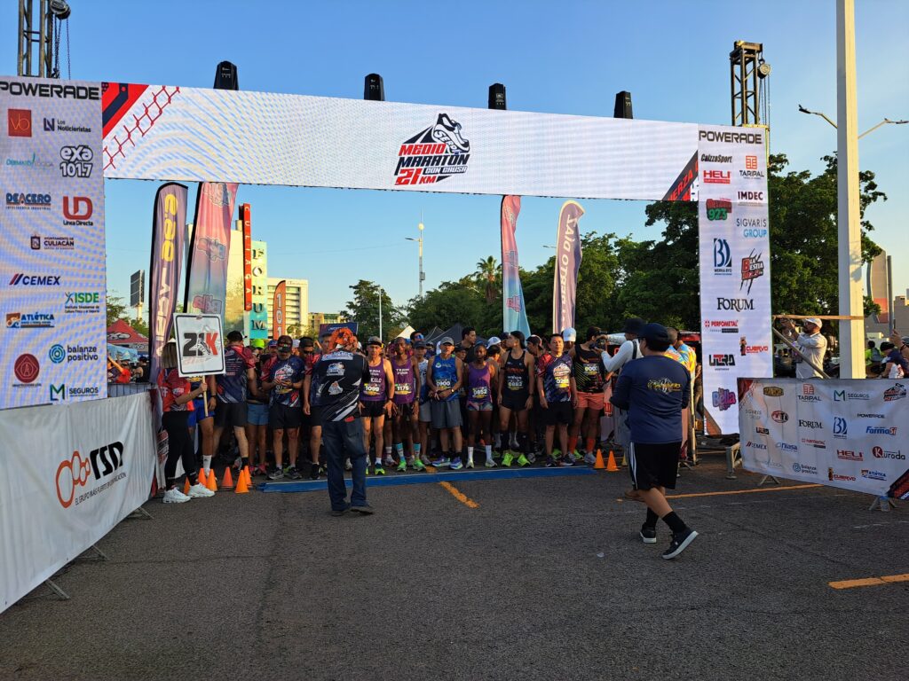 Carrera Medio Maratón Serdi Culiacán