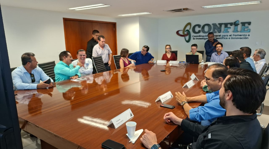 Reunión de Confíe