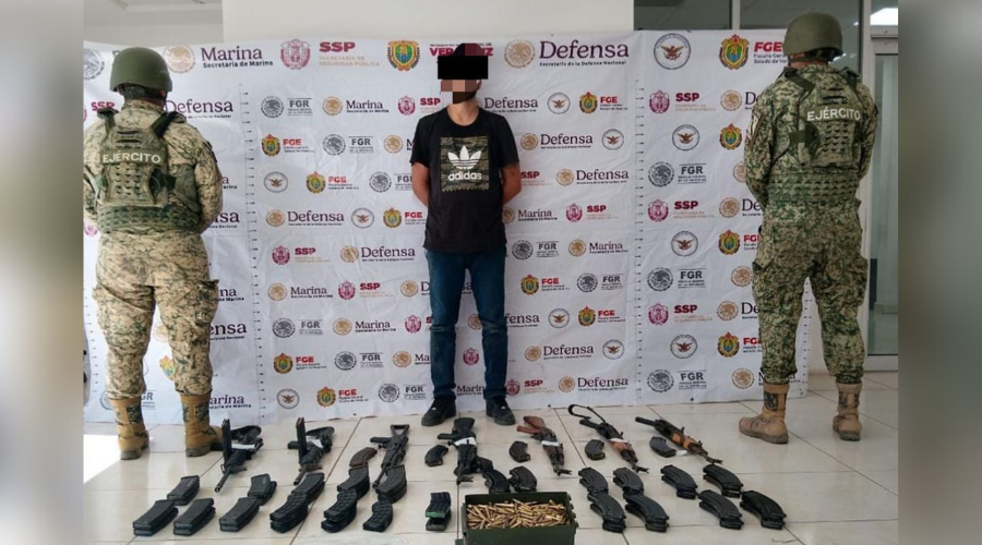 Personal militar detienen sujeto y asegura armas y munición