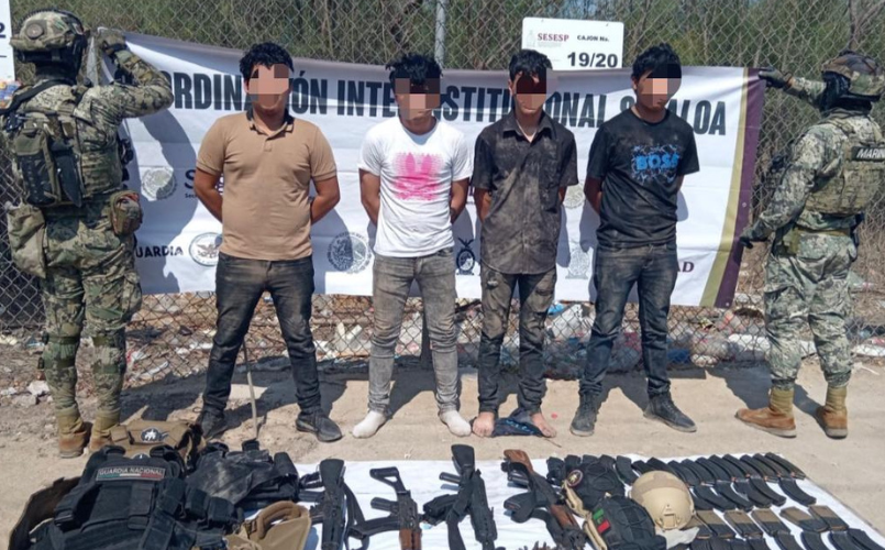 Cuatro hombres fueron detenidos por las autoridades en Navolato