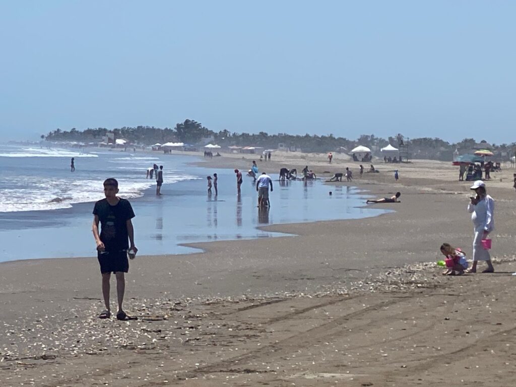 Difícil recuperar la certificación de “Playa Limpia” en Guasave