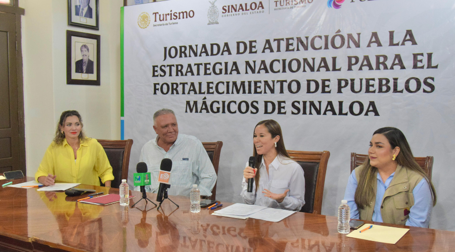 Alcalde de El Fuerte y la secretaria de Turismo de Sinaloa