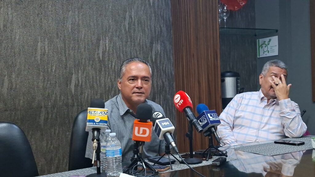 Presidente del Consejo Empresarial Restaurantero en Los Mochis