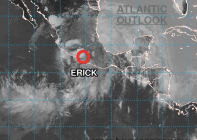 “Erick” se debilita y se convierte en depresión tropical; lluvias persisten en el sur del país