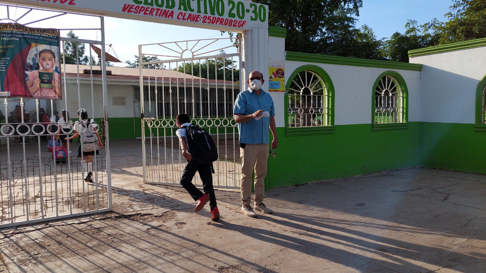 Se alistan para cuidar las escuelas en vacaciones