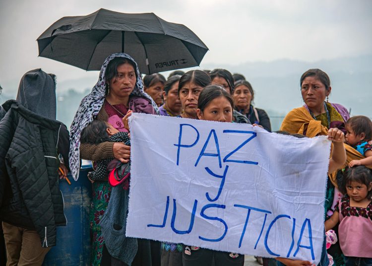 Familias indígenas desplazadas en Chiapas siguen esperando reubicación