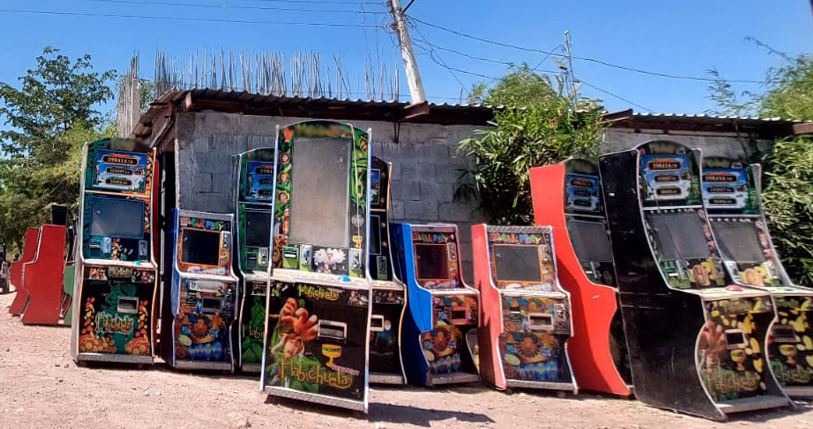 aseguran 35 máquinas tragamonedas