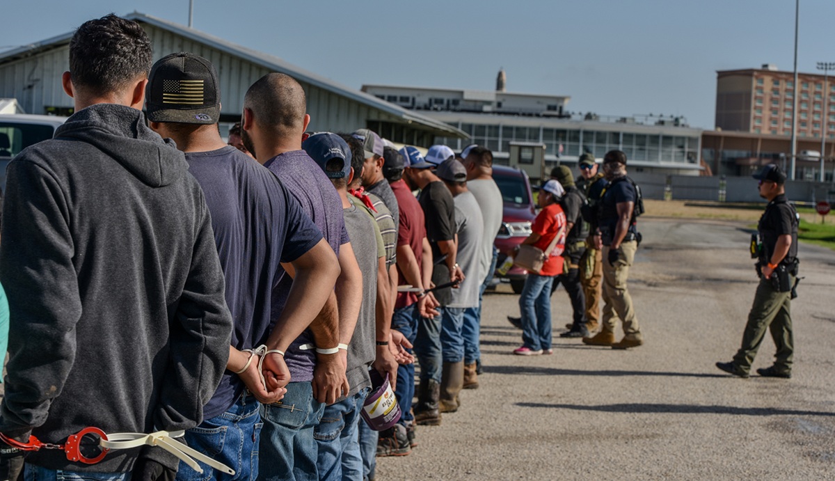 Más de mil mexicanos detenidos por ICE en Estados Unidos