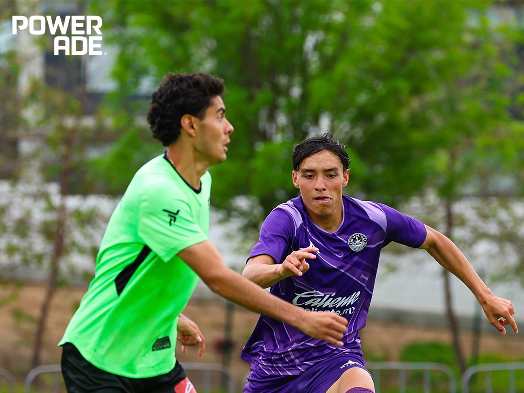 Jugadores de Mazatlán FC y FC Juárez.