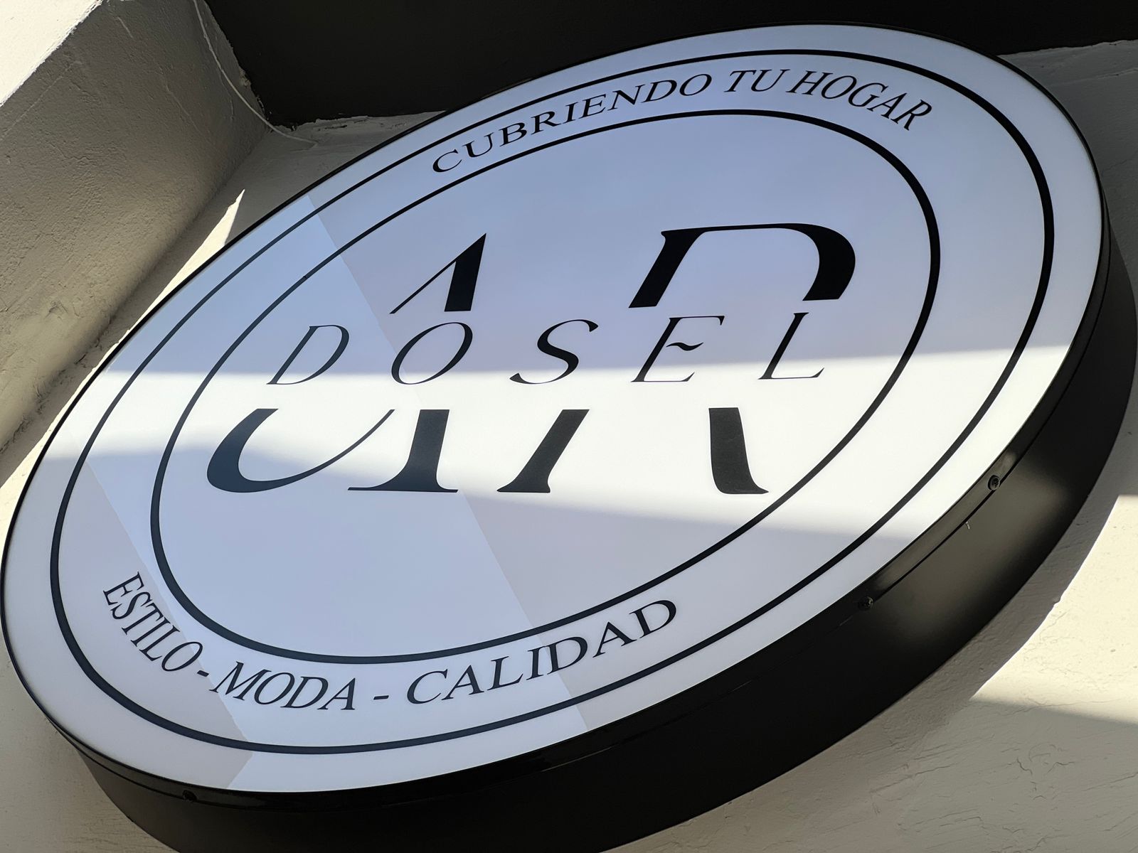 Mueblería Dosel abre sus puertas con diseños y precios irresistibles