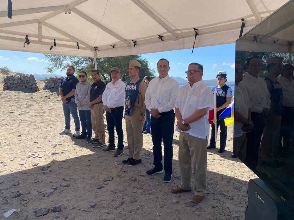 Plásticos y metales, la basura que más generan los visitantes en la playa de El Maviri en Ahome