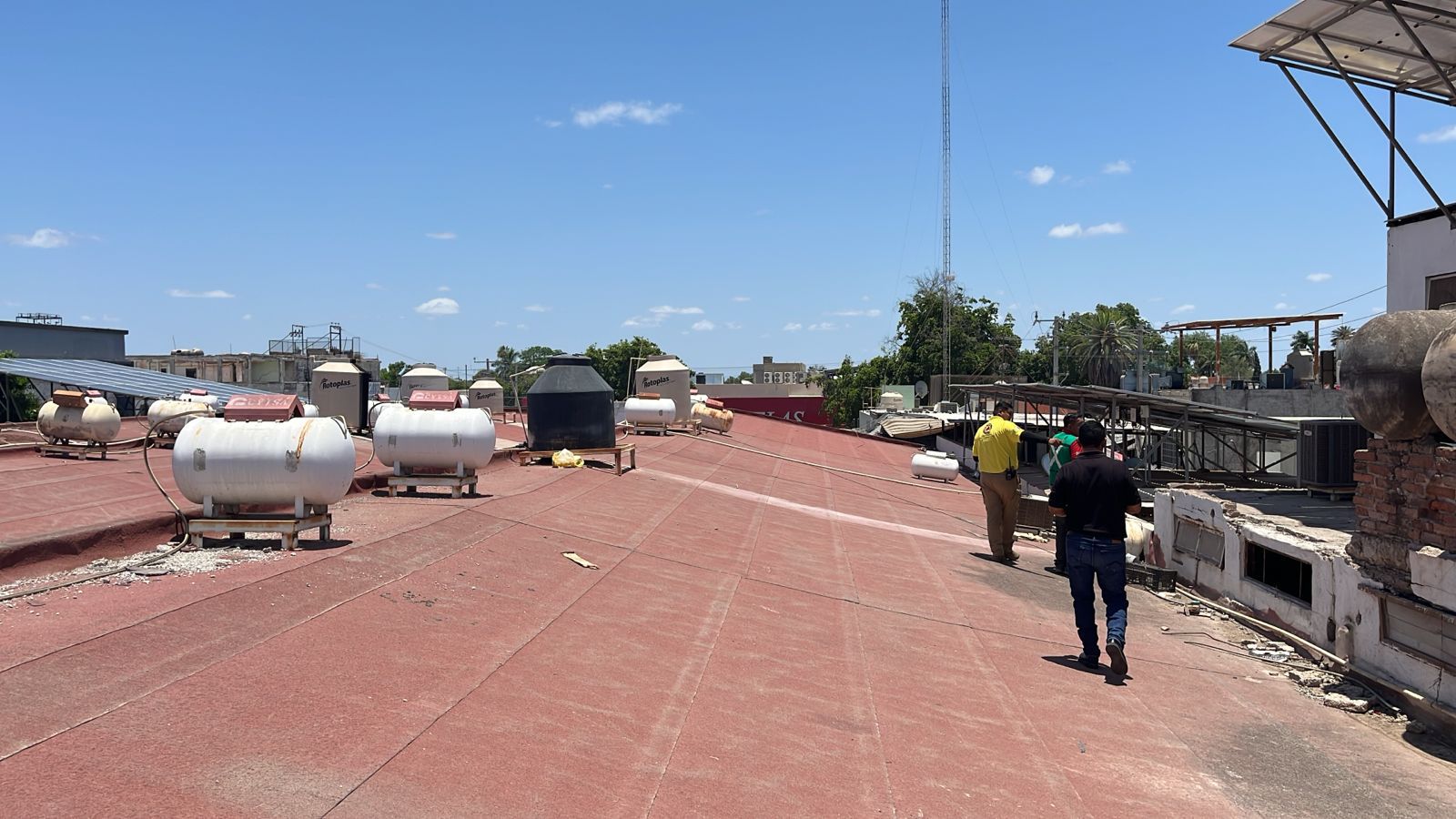 Prohíben llenado de tanques de gas LP caducados en Guasave