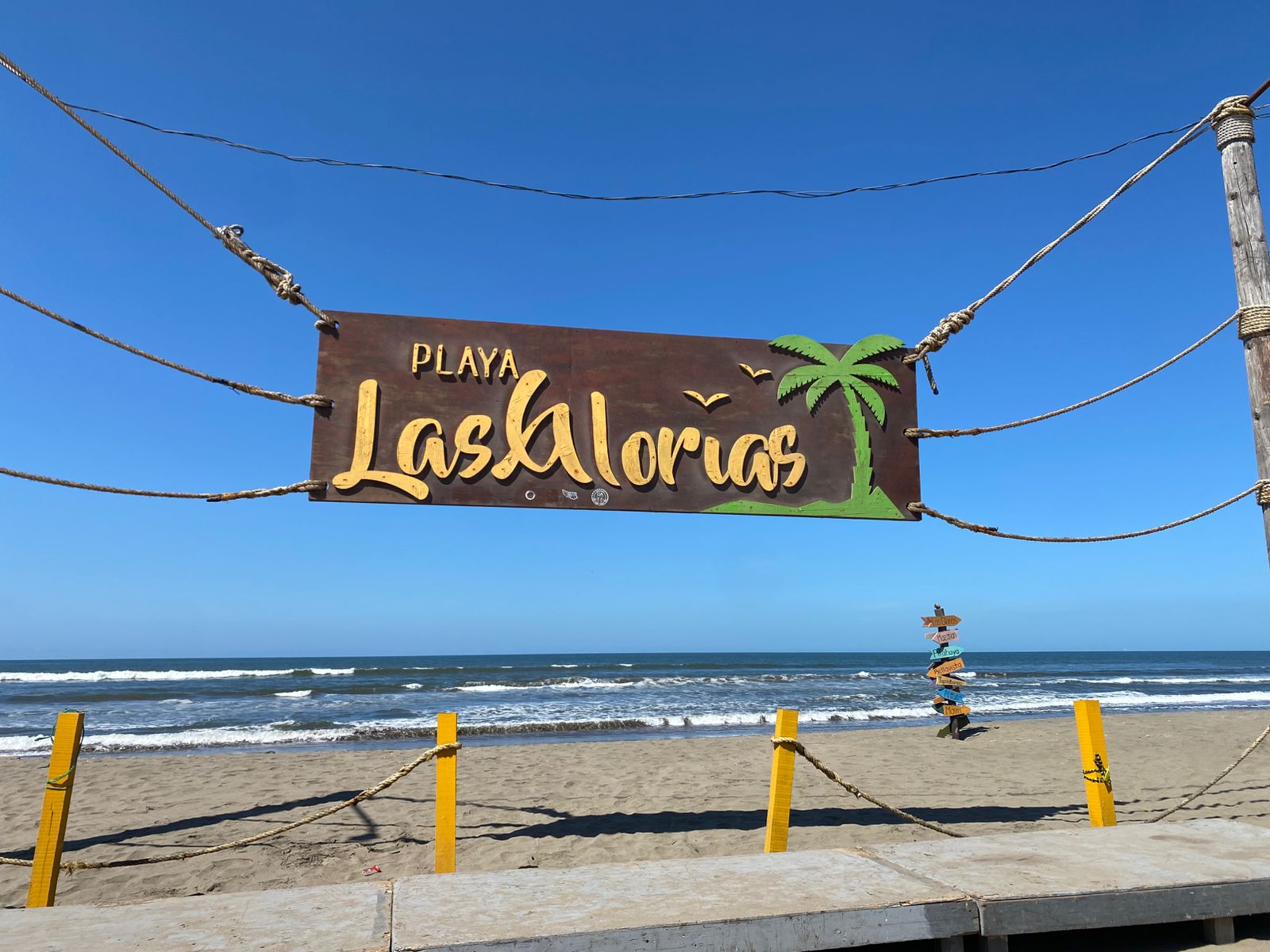 Acceso a la Playa Las Glorias, en Guasave