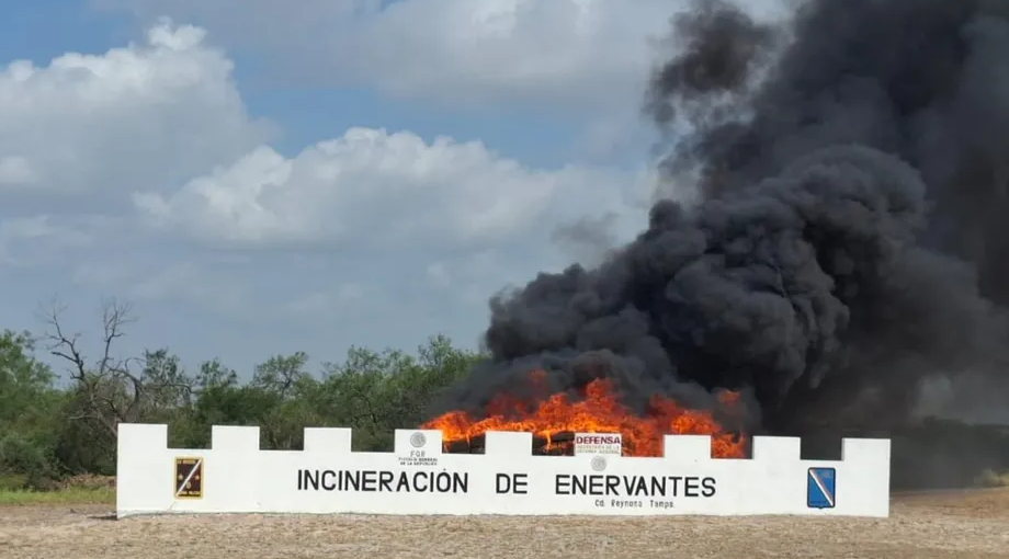 FGR incinera más de una tonelada de diversos narcóticos en Tamaulipas