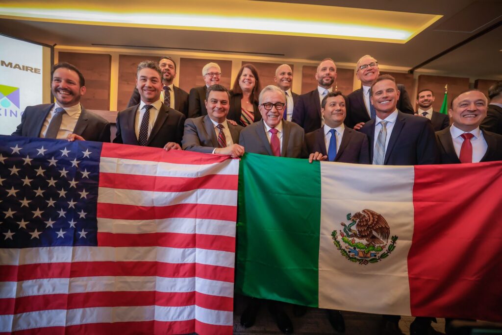 Rocha Moya firma contratos para construcción de planta Mexinol