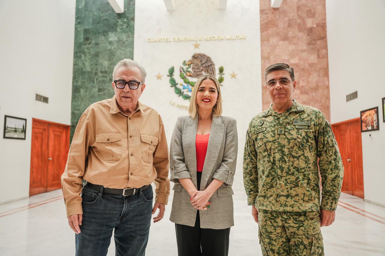 Rubén Rocha Moya, Estrella Palacios Domínguez y Guillermo Briseño Lobera