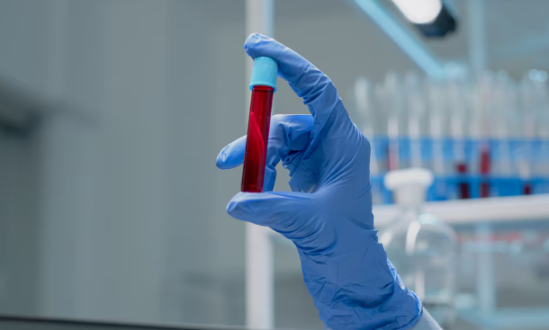 Innovación médica sin precedentes: Japón comienza ensayos con sangre artificial en humanos
