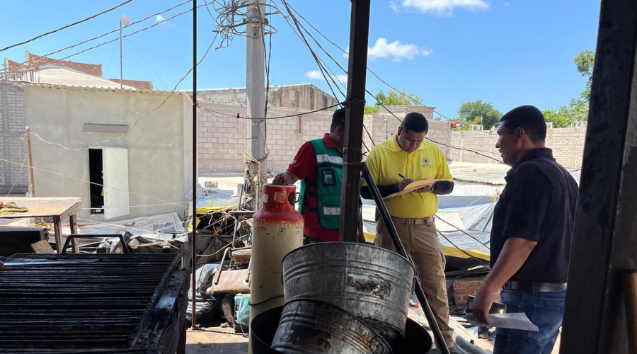 Simulacro de seguridad industrial y manejo de tanques de gas LP