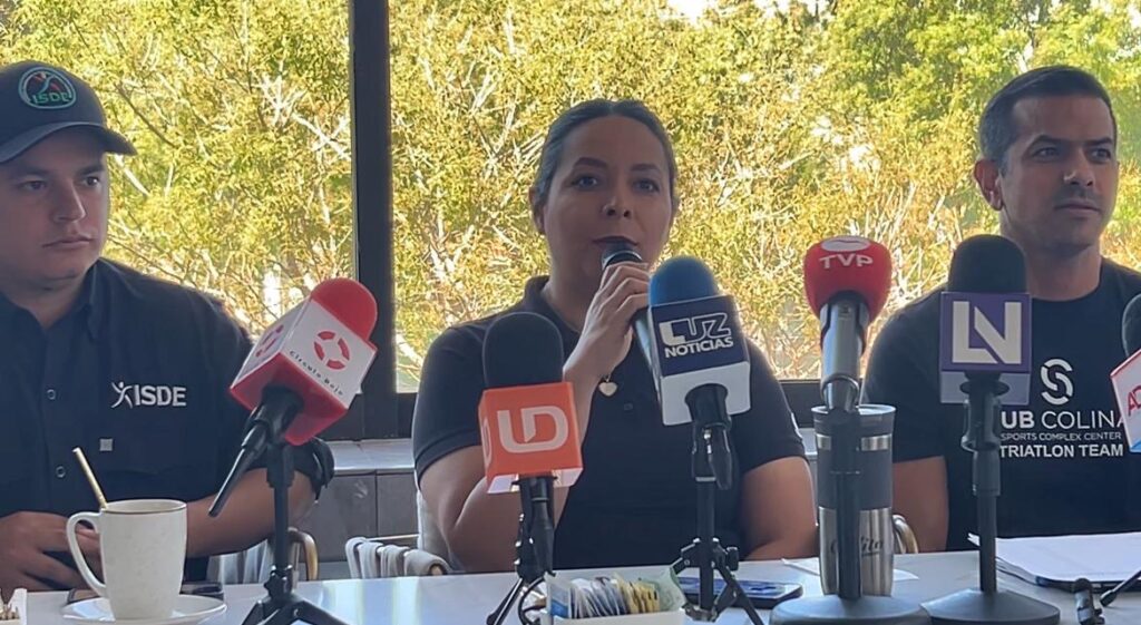 Torneo de Jalar la Cuerda es presentado por el Club Colinas en Culiacán