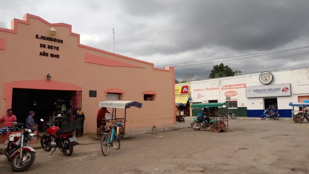 Alerta sanitaria en Yucatán; 30 personas intoxicadas tras consumir tacos en el mercado