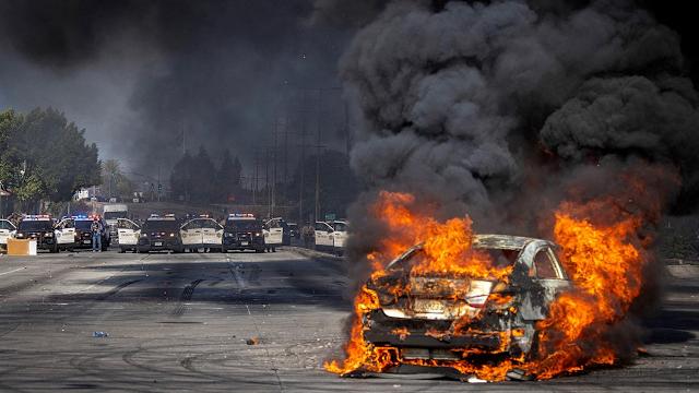 Zar migratorio amenaza con arrestar a autoridades de California