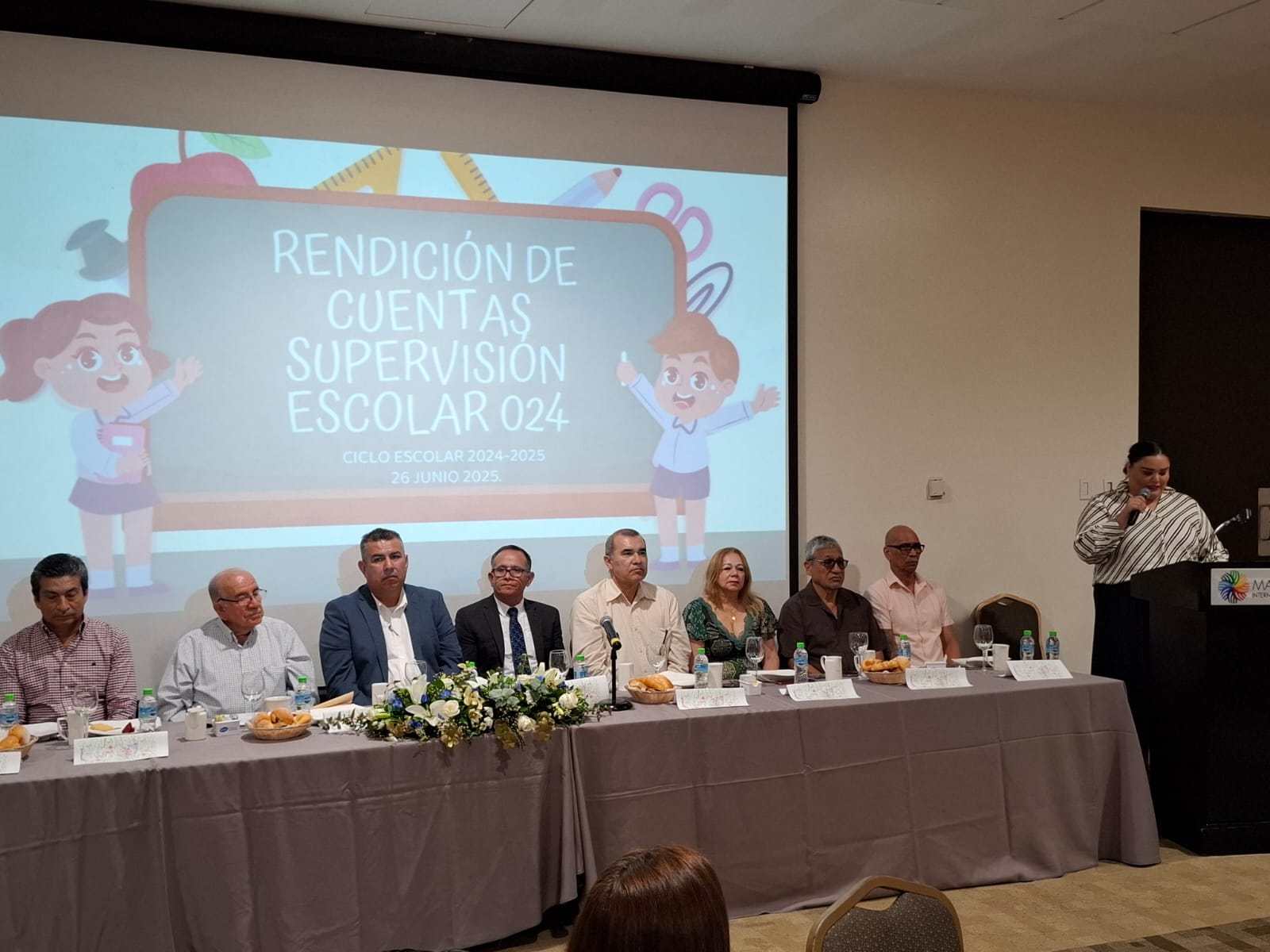 Rinden informe por el cierre de ciclo escolar