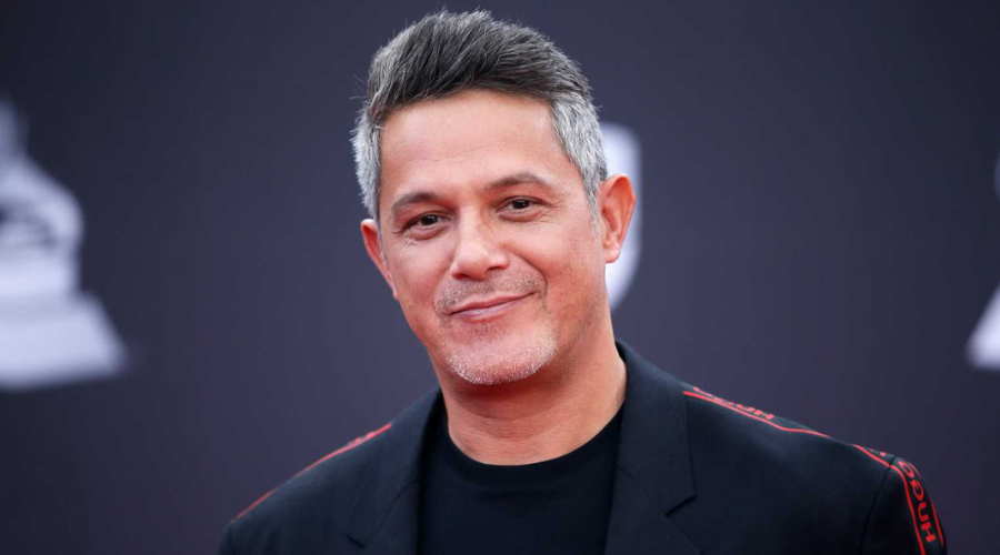 Alejandro Sanz.