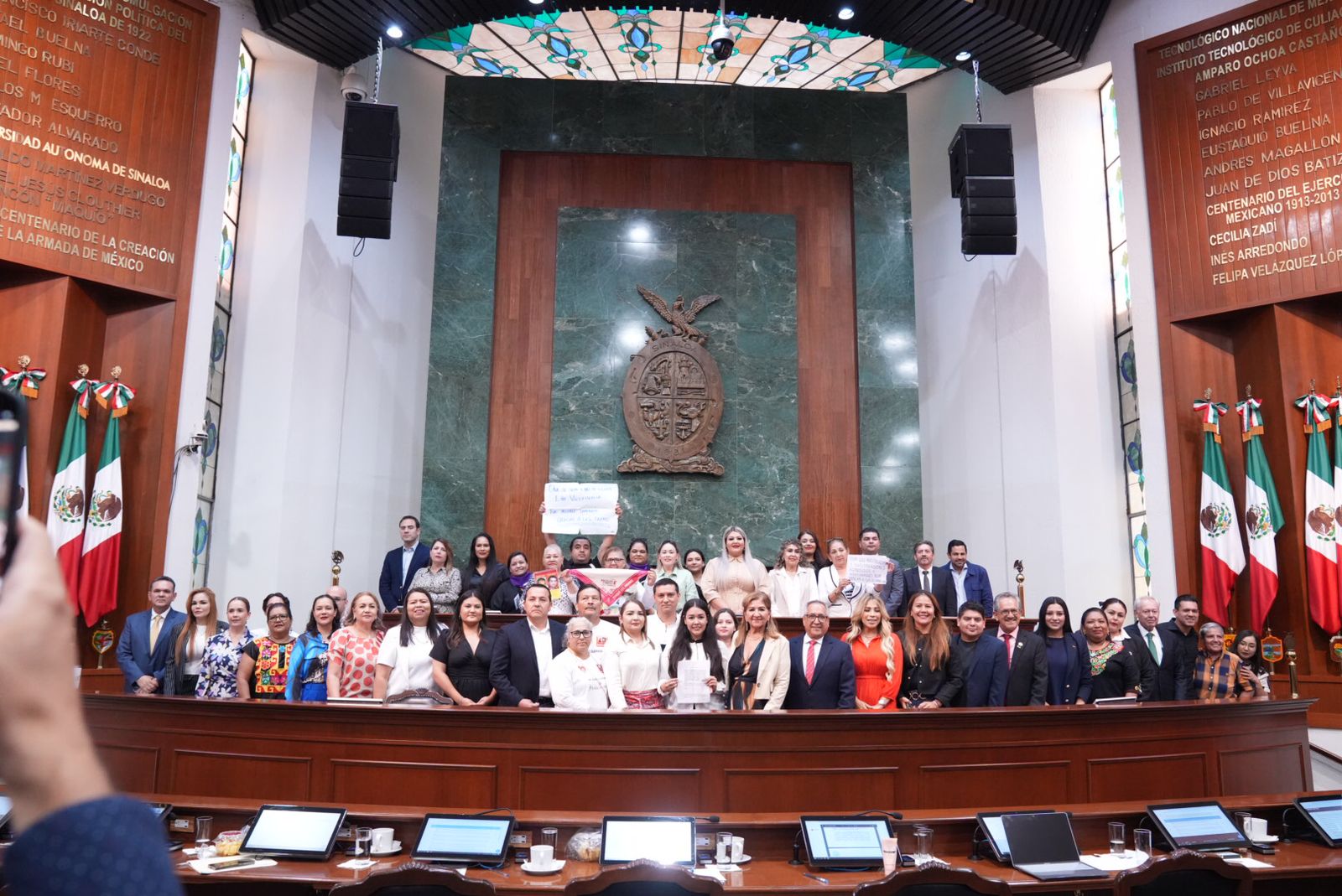 Diputados en Congreso de Sinaloa