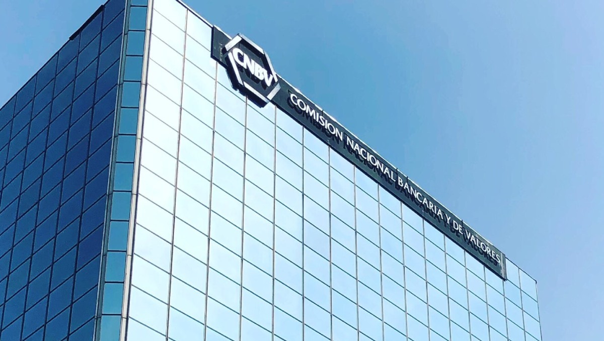Comisión Nacional Bancaria y Valores