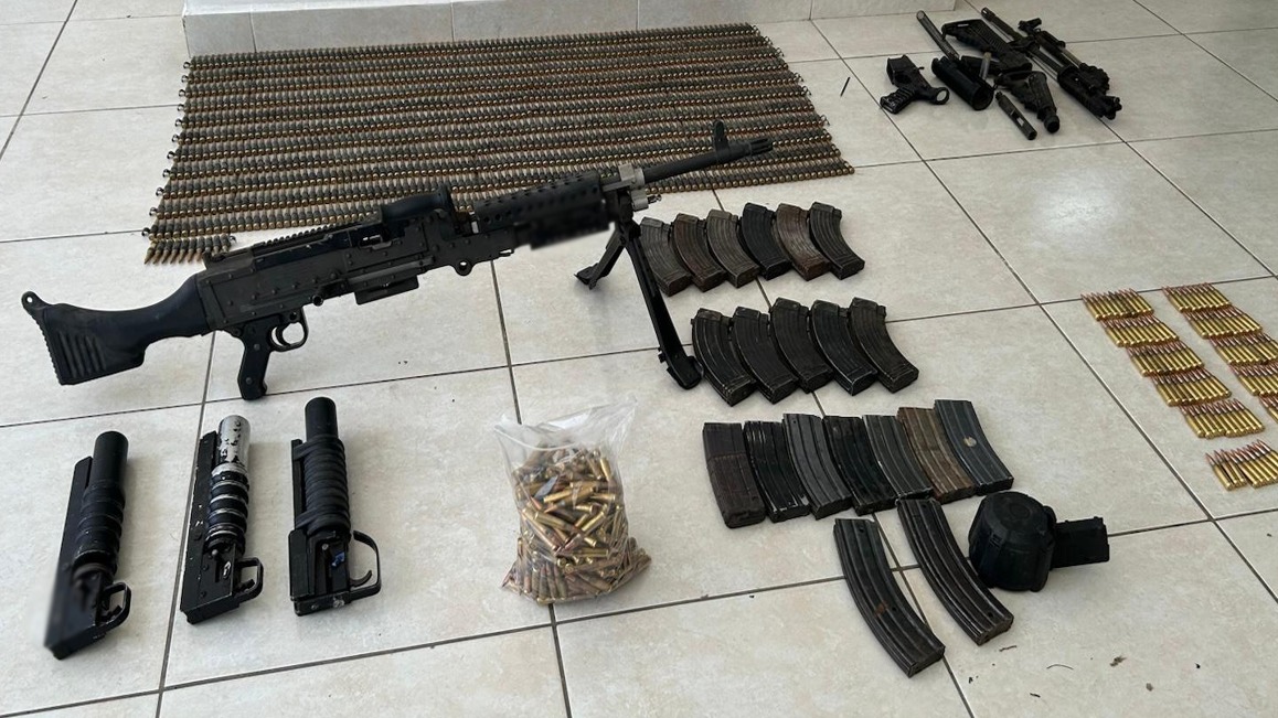 Aseguran una ametralladora, cocaína y mariguana con valor de más de un millón de pesos en Culiacán