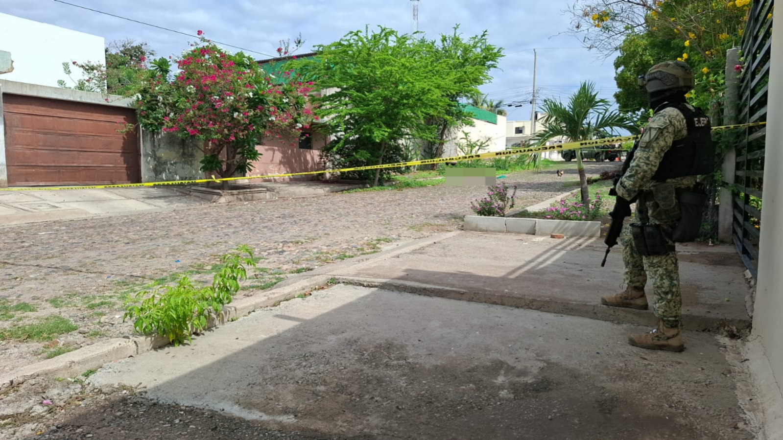 Asesinada y cubierta con plástico localizan a una persona asesinada en Culiacán