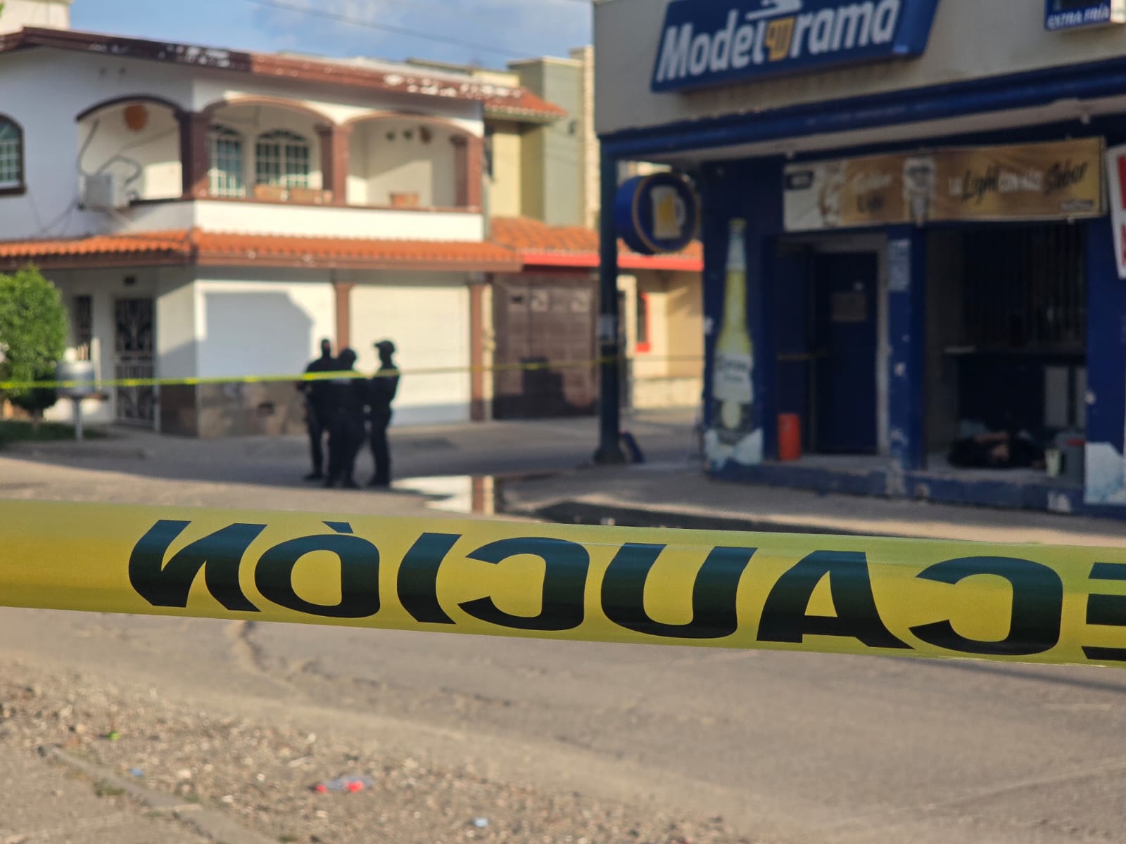Zona acordonada en donde se registró el asesinato,