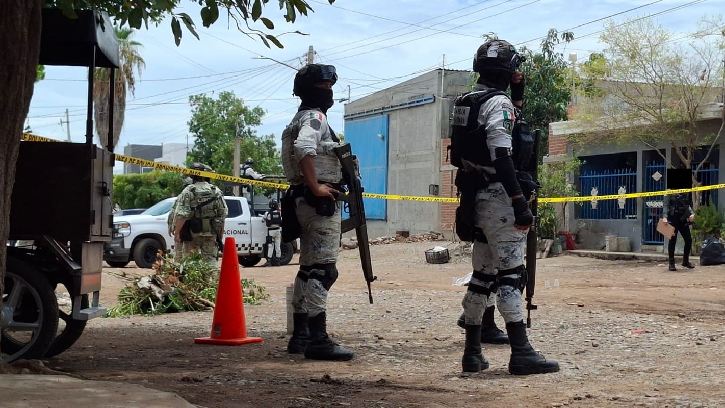 Asesinan a balazos a dos hombres en la colonia Esthela Ortiz de Toledo en Culiacán