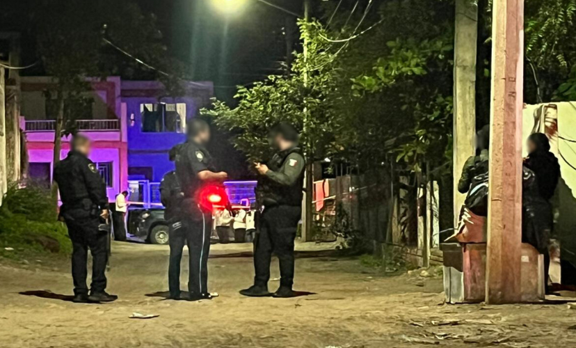 Policía Estatal Preventiva (PEP) resguarda la zona tras atentado a balazos