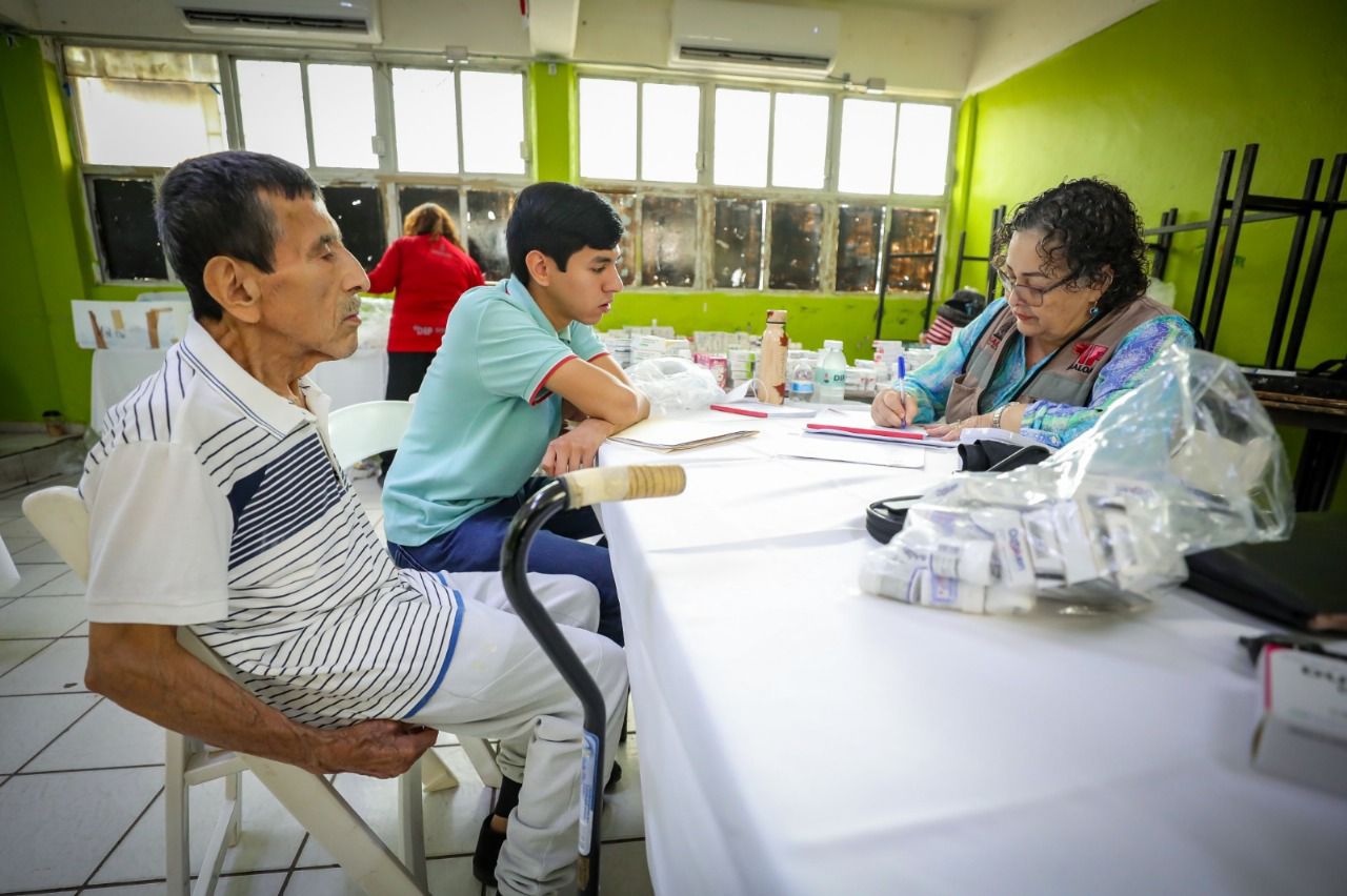 Centro de Acopio Permanente en oficinas del DIF Sinaloa