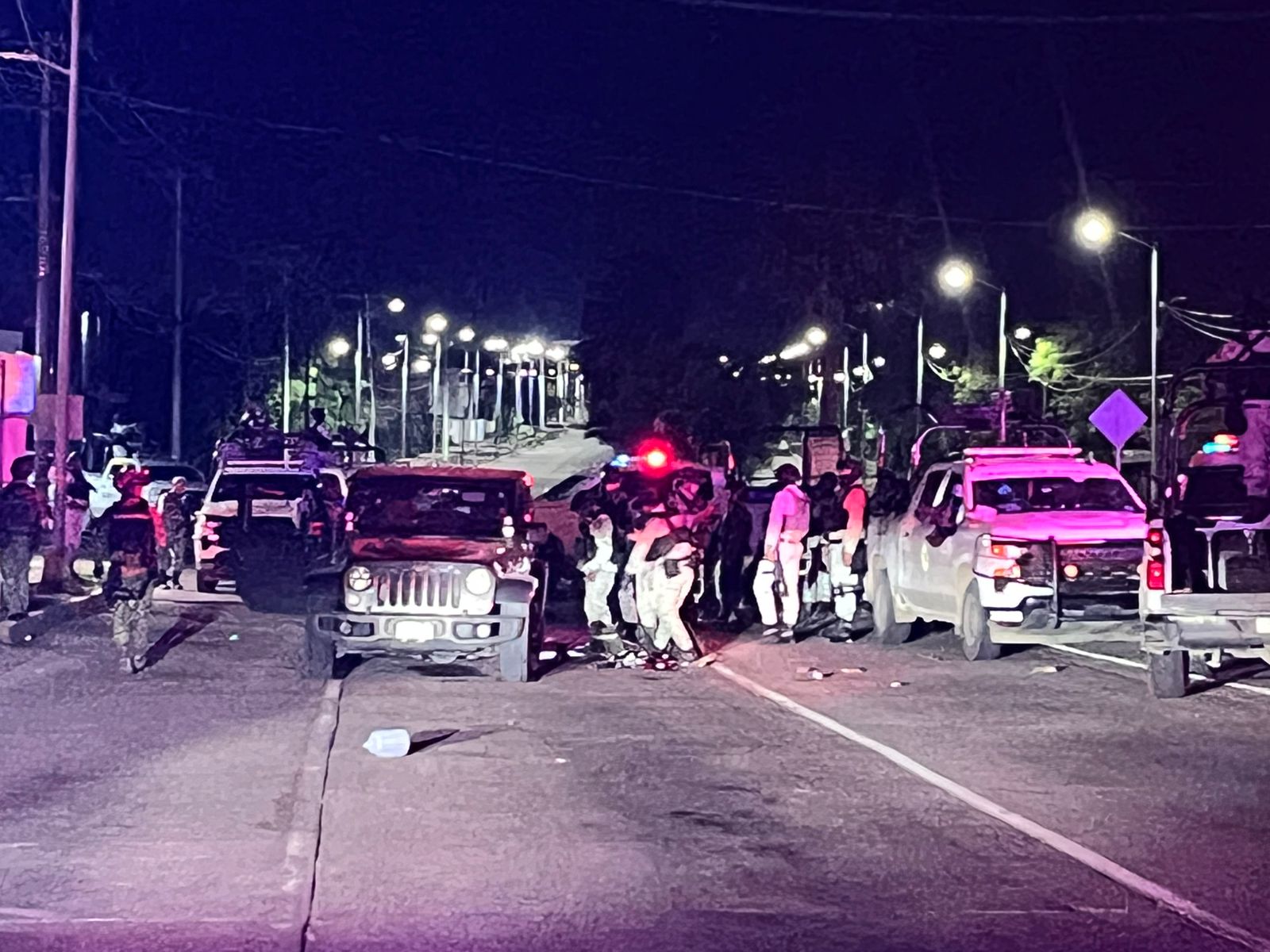 Camioneta asegurada tras persecución en Culiacán
