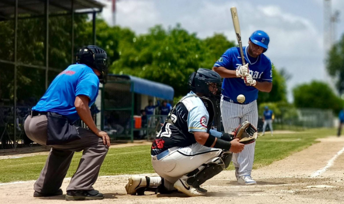 Japac y Águilas de la UAS pegan primero en las semifinales de la Liga Clase Abierta en Culiacán