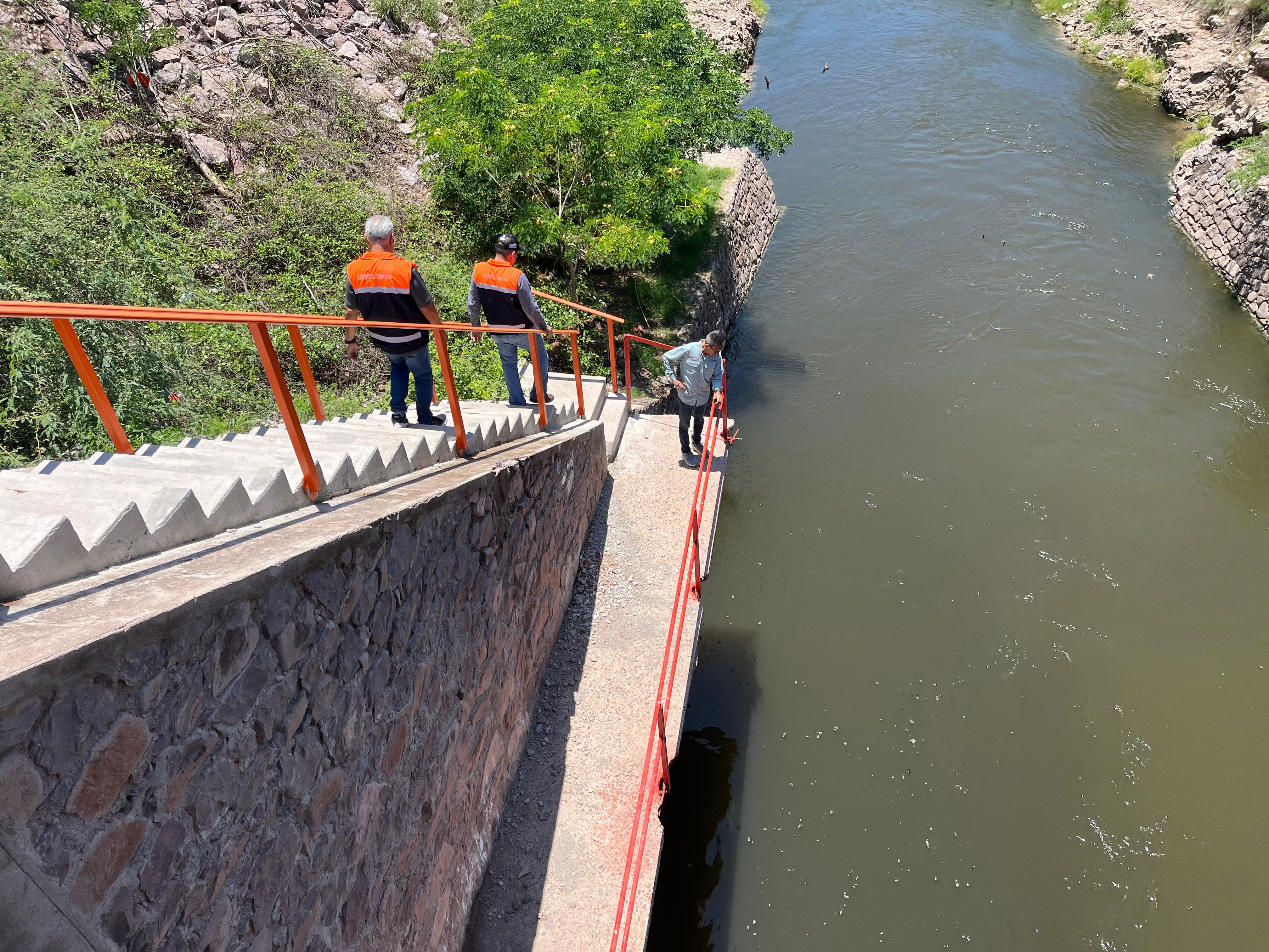 Coepriss investiga fuente de supuesta contaminación del canal Cahuinahua