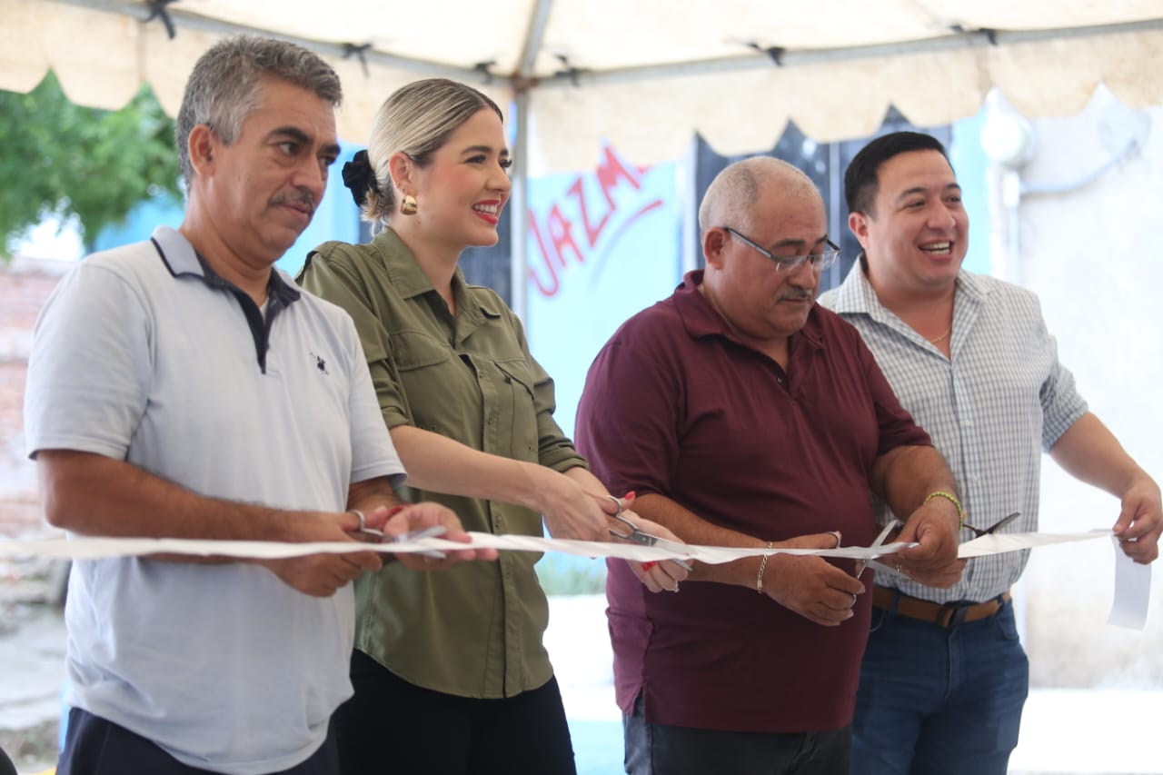 Corte de listón en la colonia Villas del Sol Mazatlán