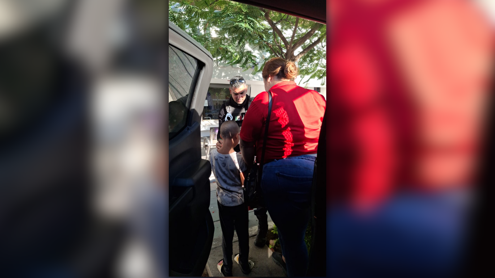 Rescatan a niña en Los Mochis