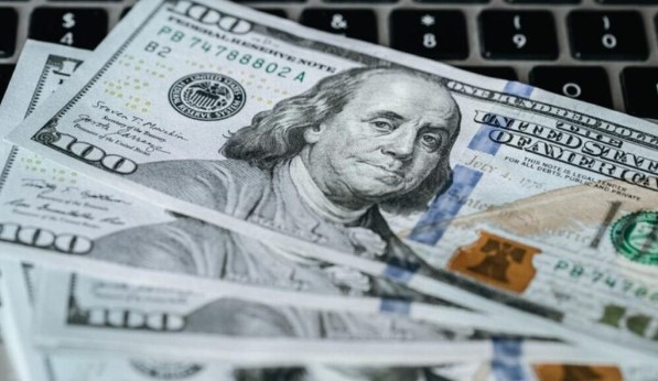 El peso no cede terreno: checa su cotización ante el dólar este domingo 6 de julio