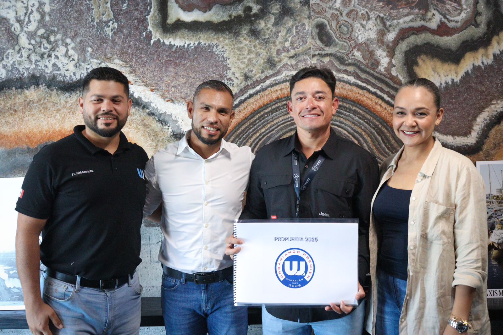 El Encanto y Urbanianos pactan alianza para la cuarta edición de la carrera pedestre 2025