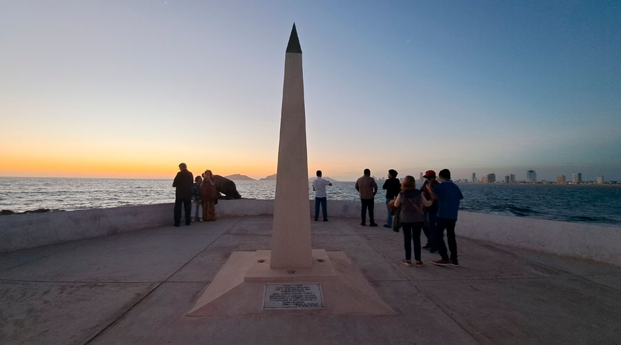 Obelisco en el Fuerte 31 de Marzo