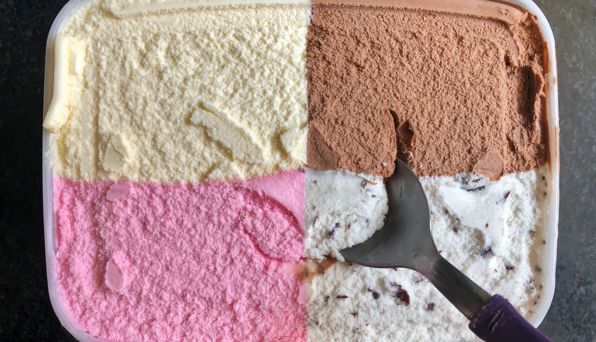 FDA anuncia retiro de más de 11 mil cajas de helado por contaminación con bacteria en EU