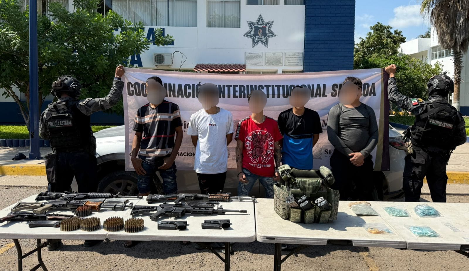 Los cinco detenidos de Aguaruto venían armados con ametralladoras, fusiles y drogas sintéticas