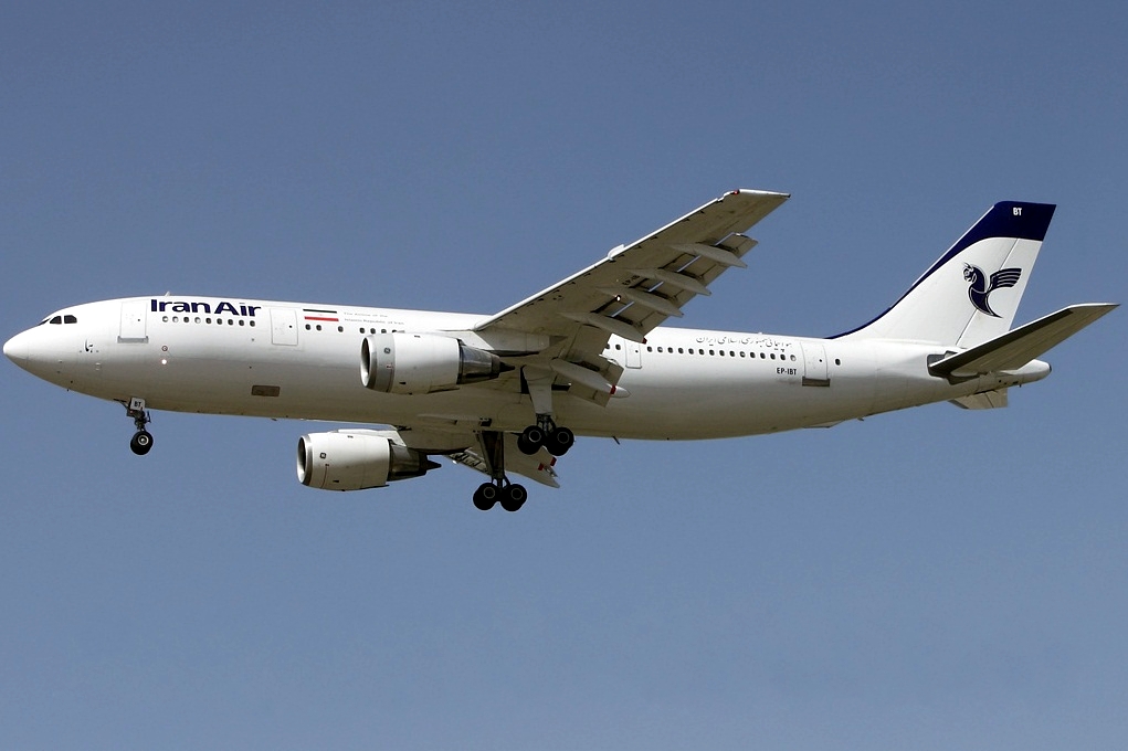 Irán restablece operaciones aéreas tras conflicto con Israel