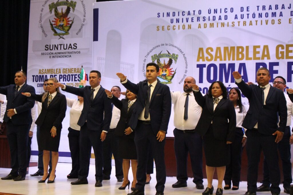 Isfa Bernabé Leal rinde protesta