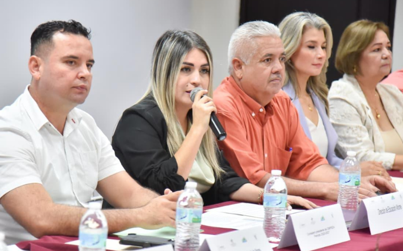 Kiabeth Medellín Lara, directora de Educación en Ahome