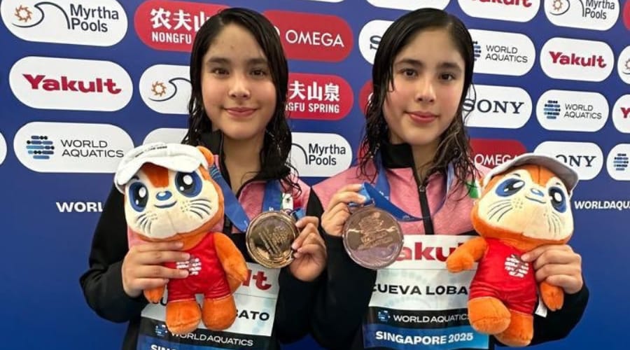 Las gemelas Lía y Mía Cueva ganan bronce para México en Mundial de Singapur